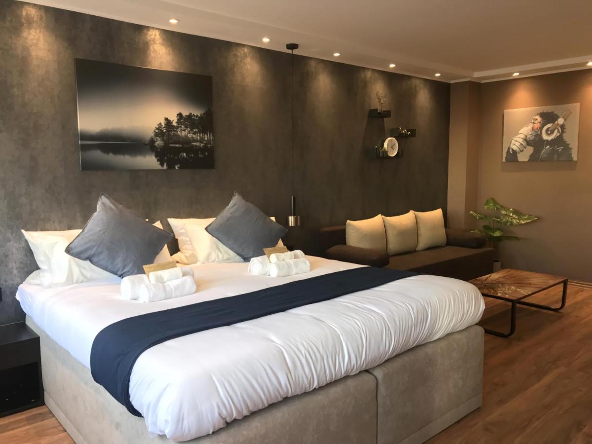 Homestay Mike's Four Dusseldorf