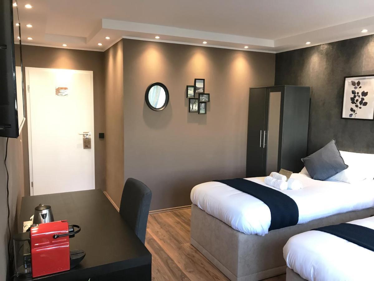 Mike's Four Dusseldorf